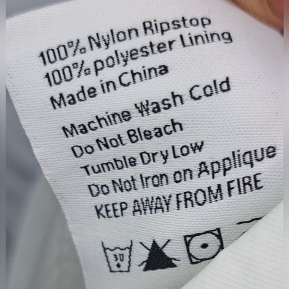 NWT Tim Hortons Run Club Windbreaker Jacket Hoodie Nylon Ripstop Men's Large - Picture 13 of 16